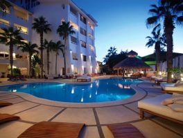 Hotel Bahia Cabo San Lucas discount accomodation in Cabo.